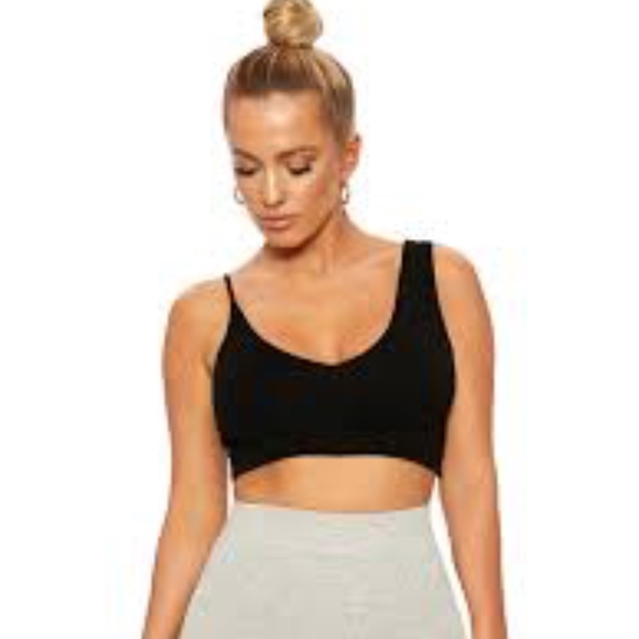 naked wardrobe Tops - Naked Wardrobe Crop Top NWT